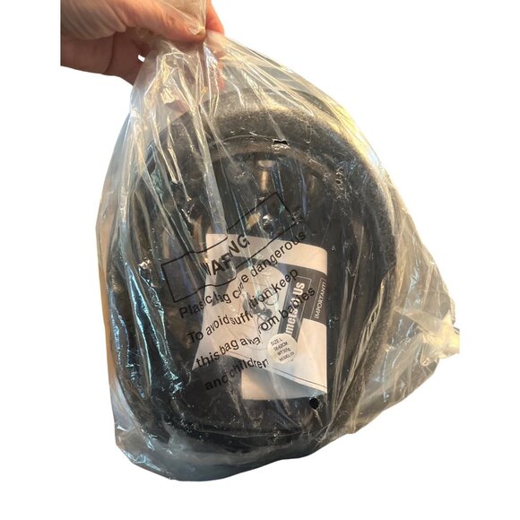 NEW! Helmets R Us Bike Bicycle Helmet Size L Model 09 Blue, White and Black - Picture 4 of 4